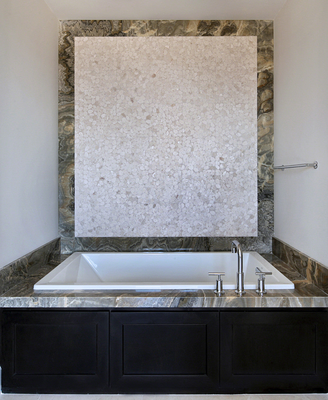 Sydney Pebbles - Cloud