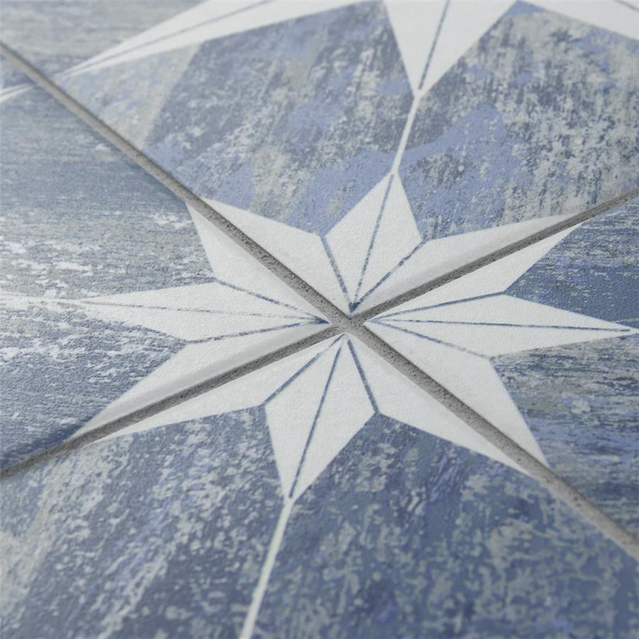 Kendelle Star Rustic 9"x9"