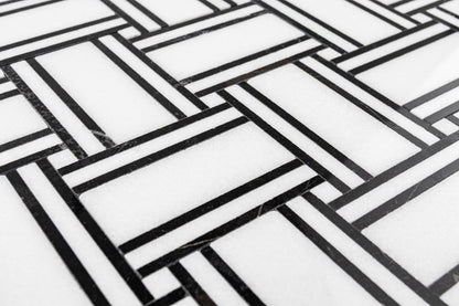 Lyon Strip - Thassos with Jet Black