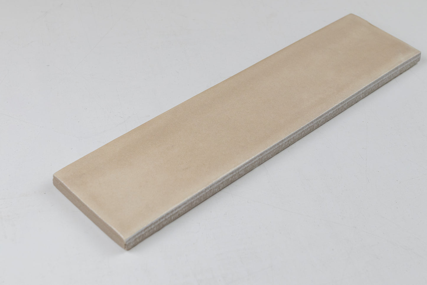 Lacie Brick - Sabbia Glossy