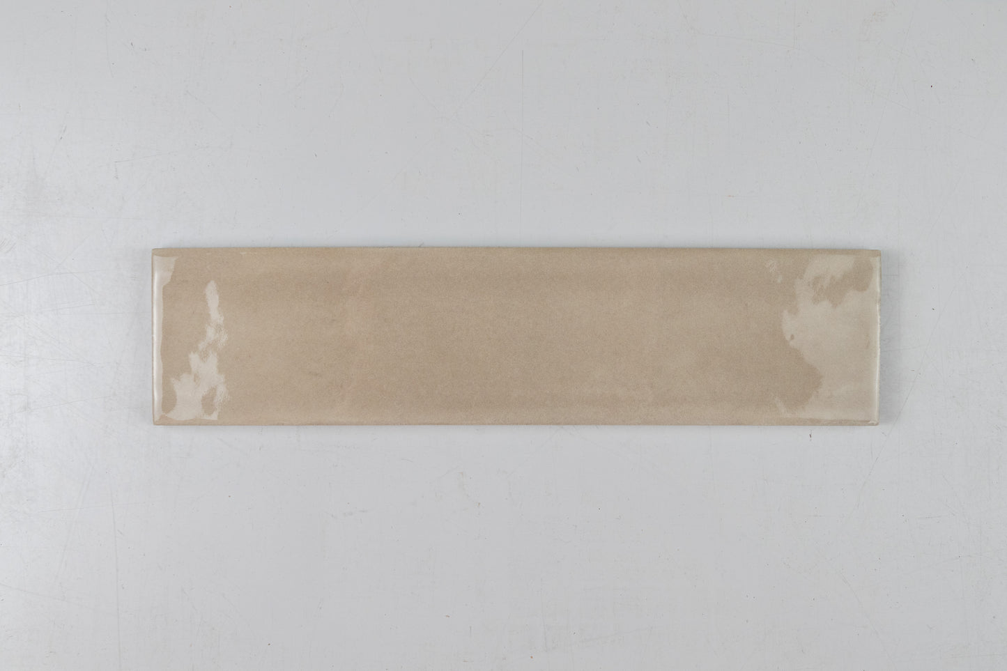 Lacie Brick - Sabbia Glossy