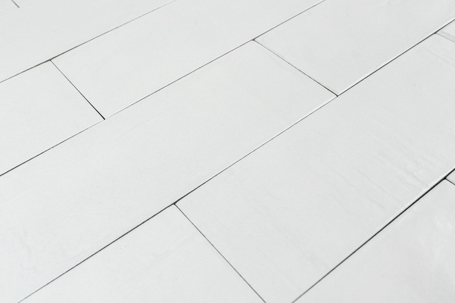 Lucera 3"x8" - Bianco Assoluto